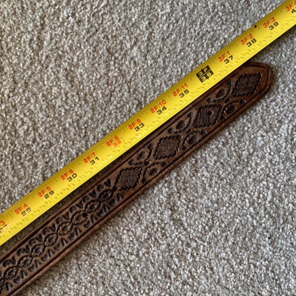 Leather Embossed Belt From Mexico Size 32 - Picture 6 of 6